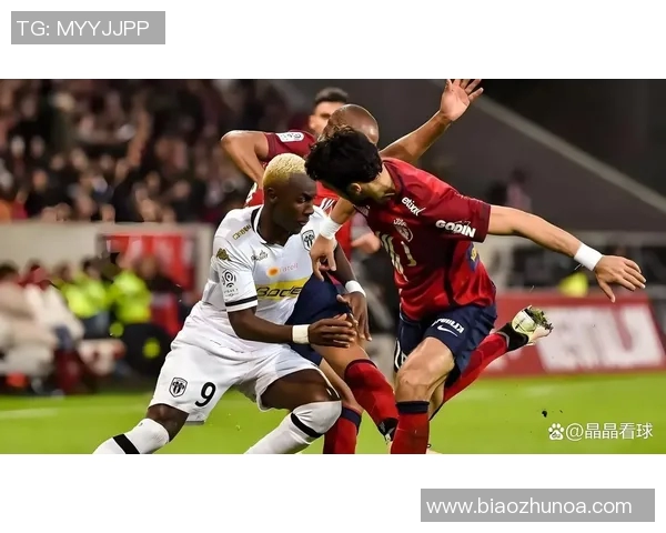 阿雅克肖主场迎战欧塞尔争夺法甲宝贵积分的激烈对决